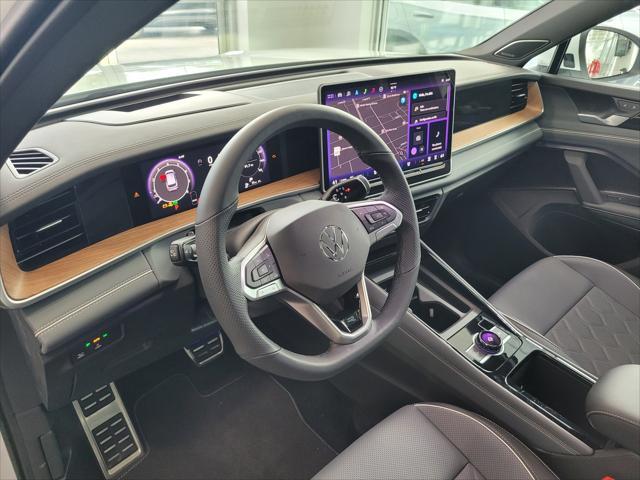 new 2025 Volkswagen Tiguan car, priced at $41,670