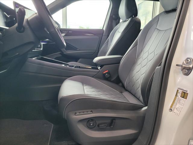 new 2025 Volkswagen Tiguan car, priced at $41,670