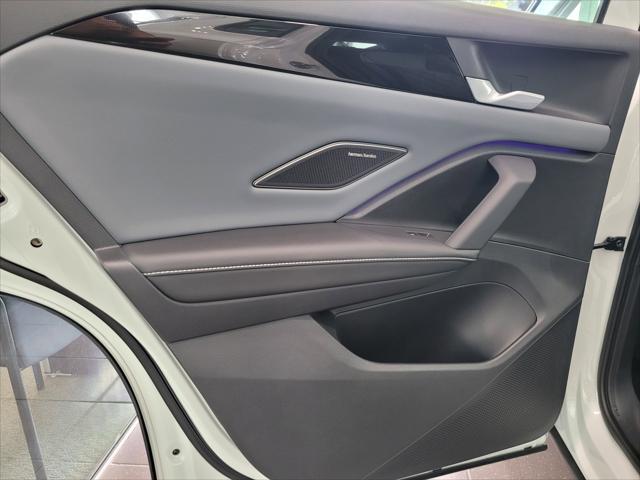 new 2025 Volkswagen Tiguan car, priced at $41,670