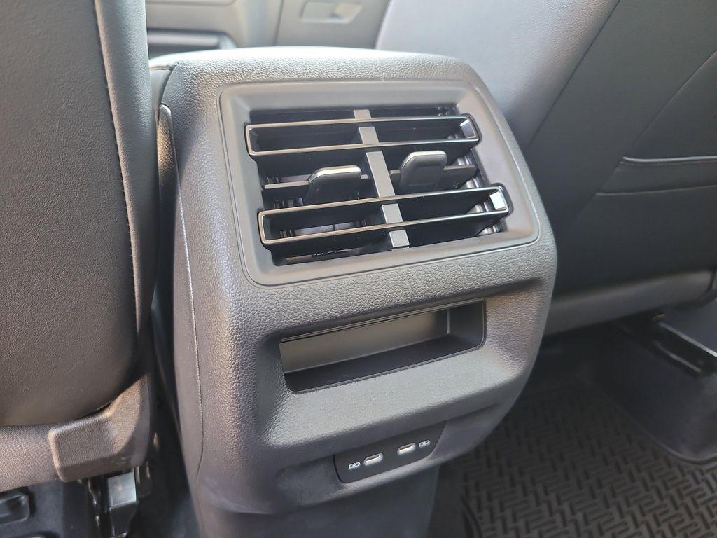 new 2025 Volkswagen Tiguan car, priced at $31,861