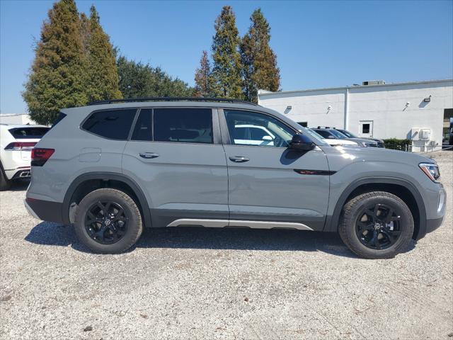 new 2024 Volkswagen Atlas car, priced at $48,552