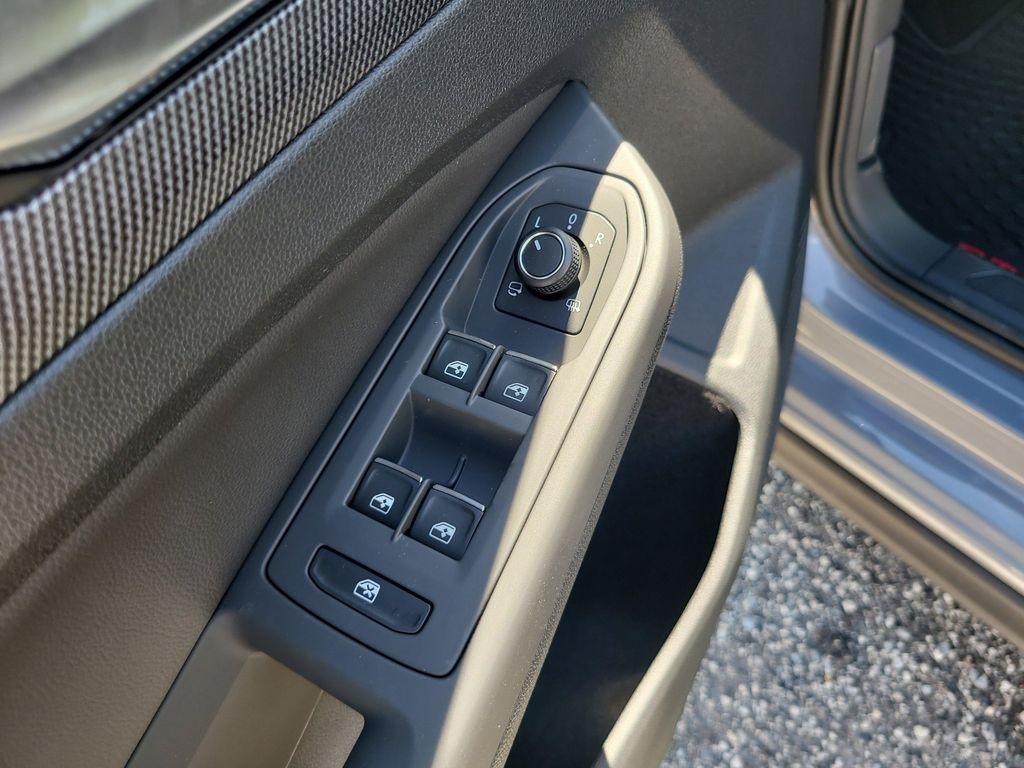 new 2025 Volkswagen Golf GTI car, priced at $39,470