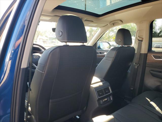 new 2025 Volkswagen Atlas car, priced at $46,801