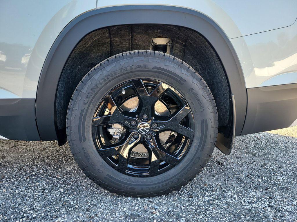 new 2026 Volkswagen Atlas car, priced at $49,379