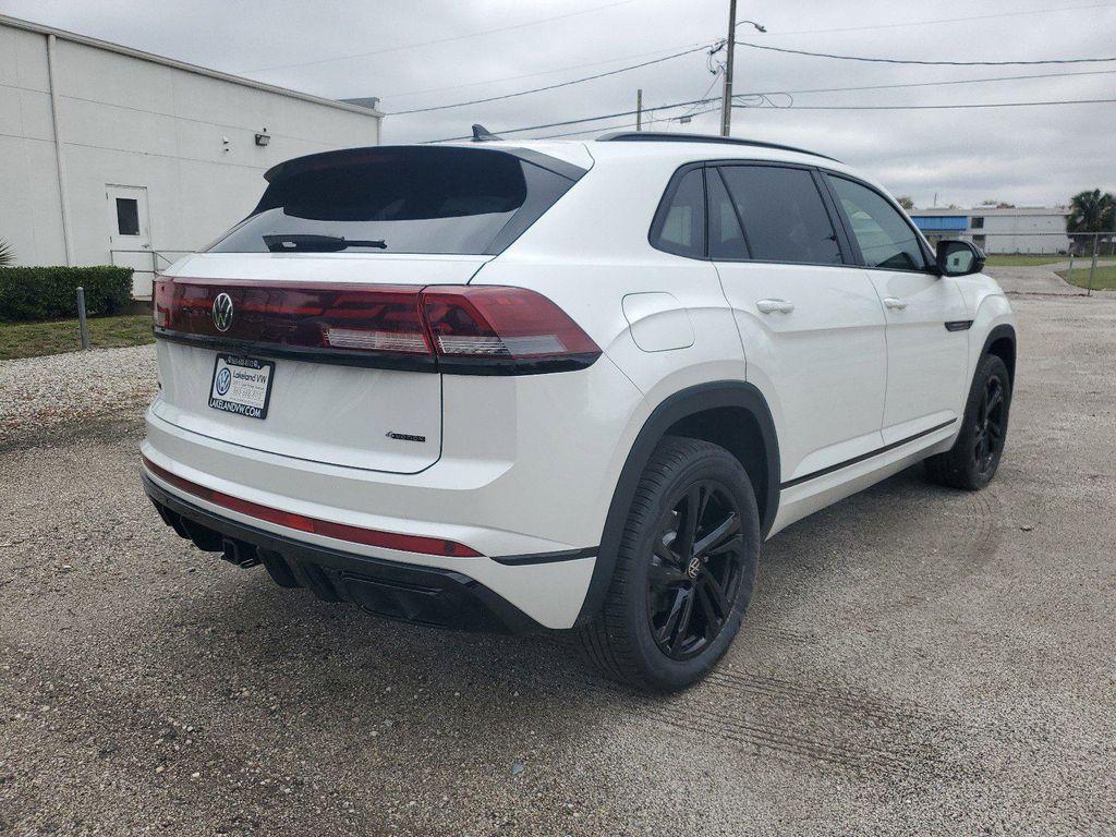 new 2025 Volkswagen Atlas Cross Sport car, priced at $45,674