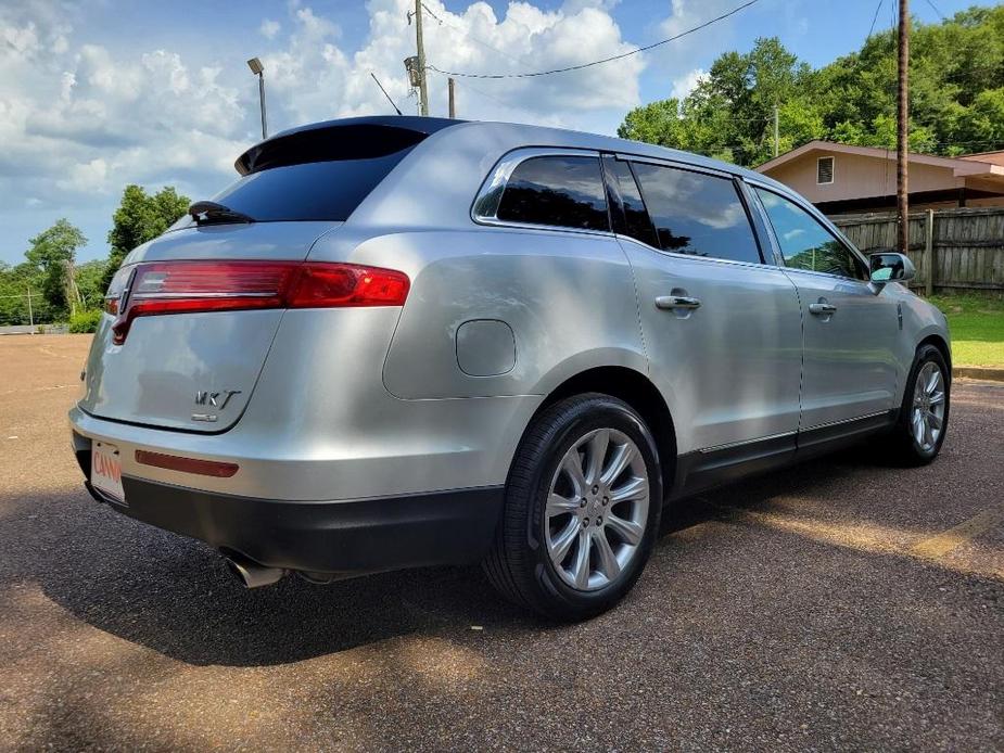 used 2014 Lincoln MKT car, priced at $9,995