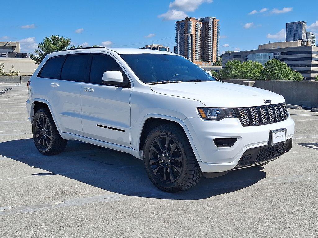 used 2018 Jeep Grand Cherokee car, priced at $18,435