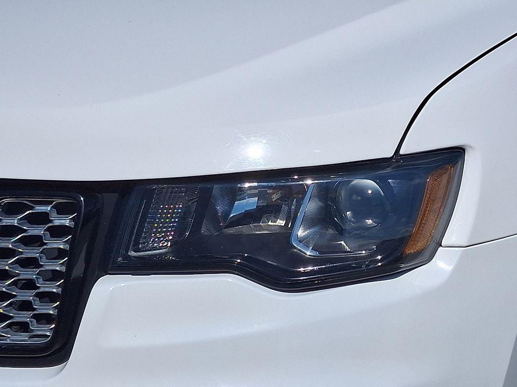 used 2018 Jeep Grand Cherokee car, priced at $18,435