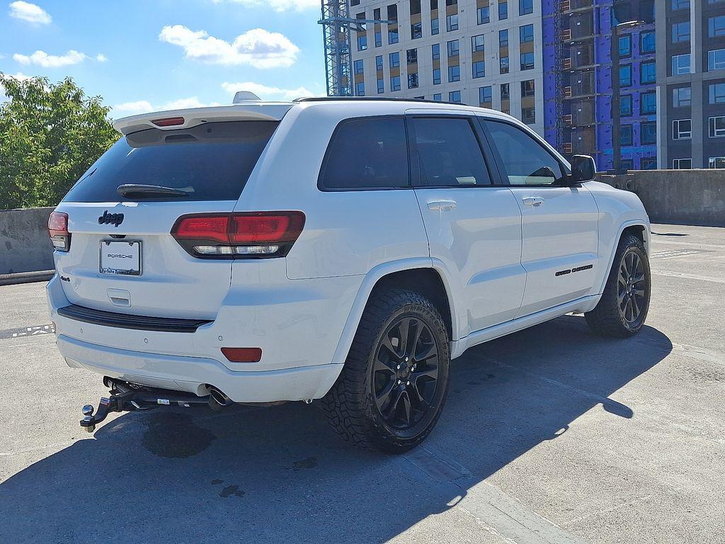 used 2018 Jeep Grand Cherokee car, priced at $18,435