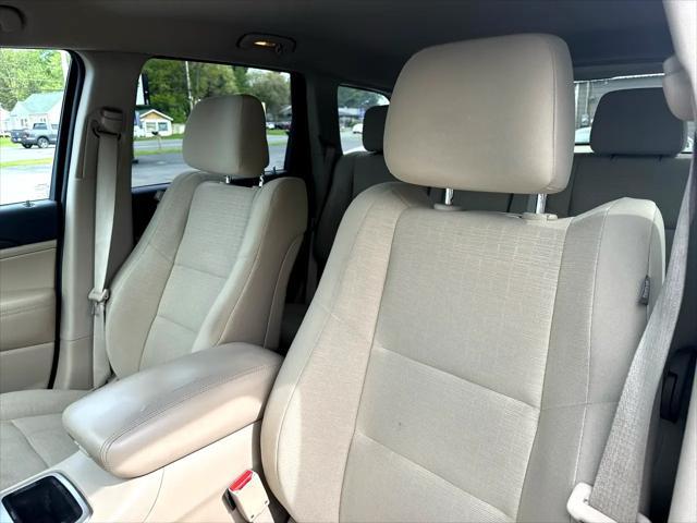 used 2014 Jeep Grand Cherokee car, priced at $12,997