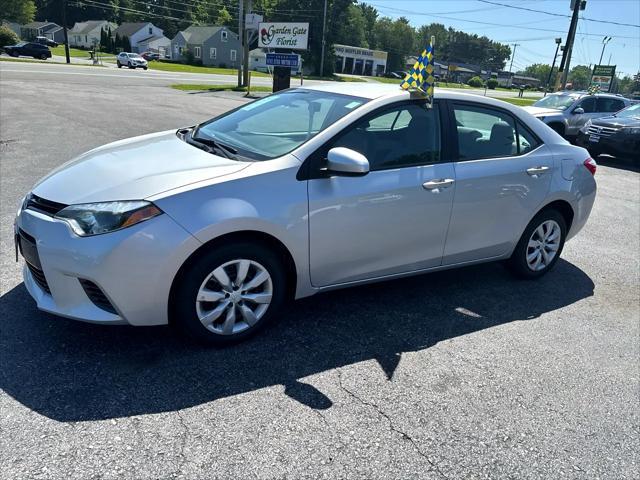 used 2016 Toyota Corolla car