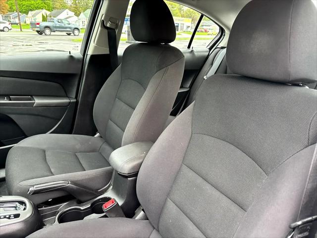 used 2015 Chevrolet Cruze car, priced at $10,858
