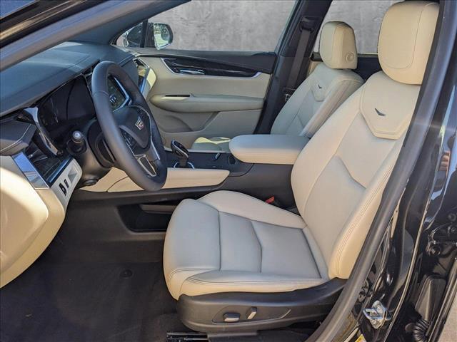 used 2017 Cadillac XT5 car, priced at $20,991