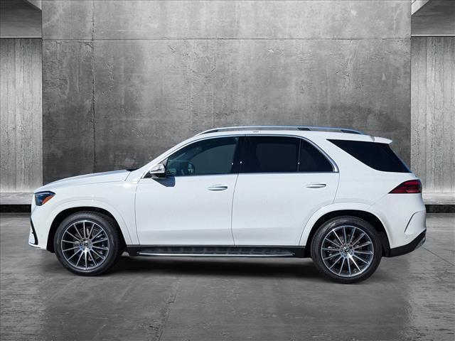 new 2025 Mercedes-Benz GLE 450 car, priced at $83,825