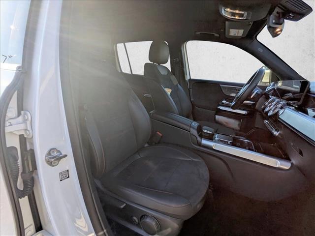 used 2022 Mercedes-Benz GLB 250 car, priced at $28,081