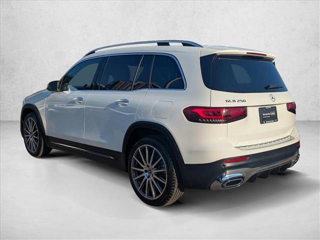 used 2022 Mercedes-Benz GLB 250 car, priced at $28,081