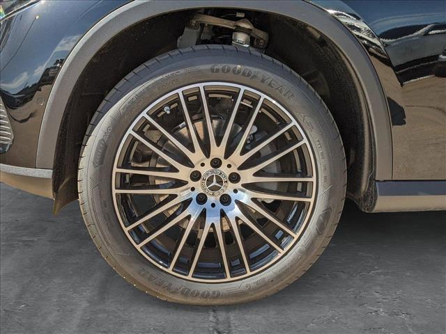 new 2025 Mercedes-Benz GLC 300 car, priced at $56,235
