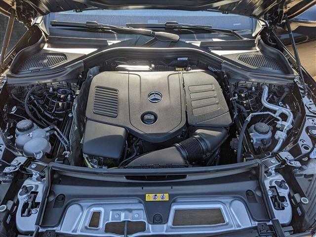 new 2025 Mercedes-Benz GLC 300 car, priced at $56,235