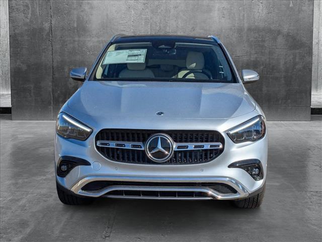 new 2025 Mercedes-Benz GLA 250 car, priced at $47,695