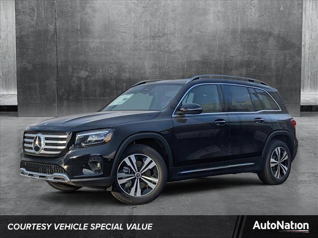 new 2025 Mercedes-Benz GLB 250 car, priced at $47,915