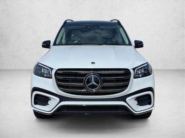 new 2025 Mercedes-Benz GLS 580 car, priced at $126,480