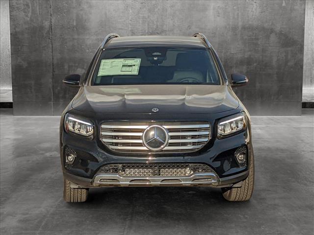 new 2024 Mercedes-Benz GLB 250 car, priced at $51,215