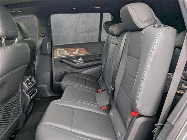 new 2025 Mercedes-Benz GLS 450 car, priced at $96,495
