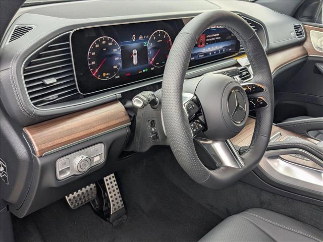 new 2025 Mercedes-Benz GLS 450 car, priced at $96,495