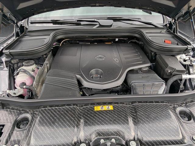 new 2025 Mercedes-Benz GLS 450 car, priced at $96,495