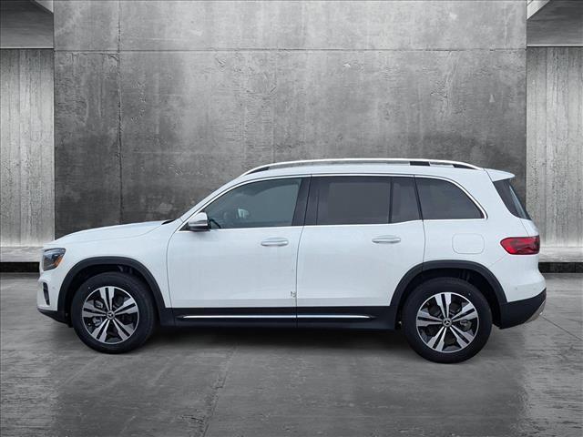new 2025 Mercedes-Benz GLB 250 car, priced at $49,595