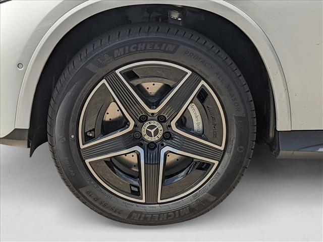 new 2025 Mercedes-Benz GLC 300 car, priced at $57,800