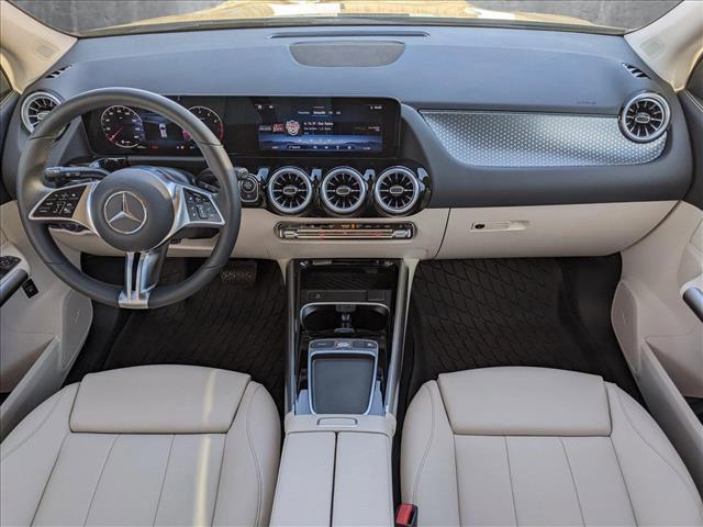 new 2025 Mercedes-Benz GLA 250 car, priced at $46,815