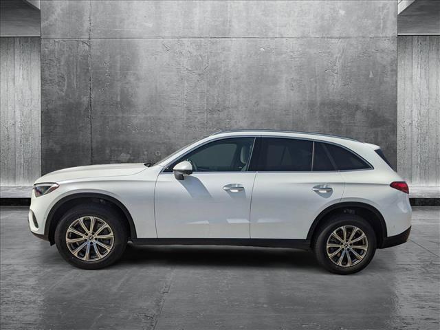 new 2025 Mercedes-Benz GLC 300 car, priced at $55,850