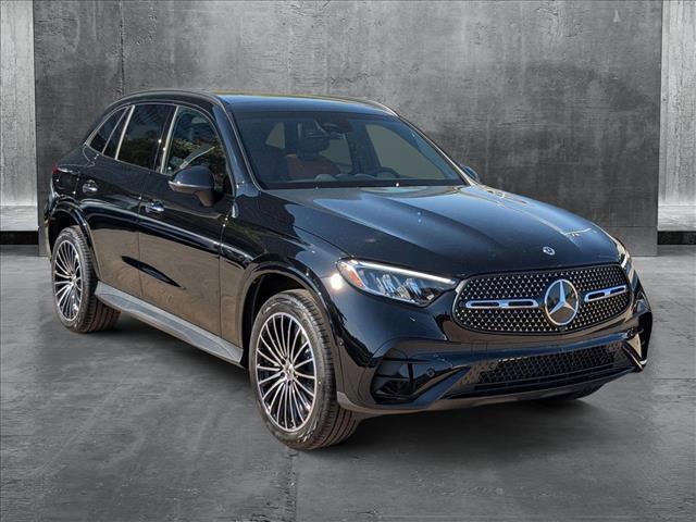 new 2025 Mercedes-Benz GLC 300 car, priced at $61,800