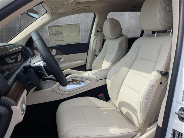 new 2025 Mercedes-Benz GLS 450 car, priced at $98,060