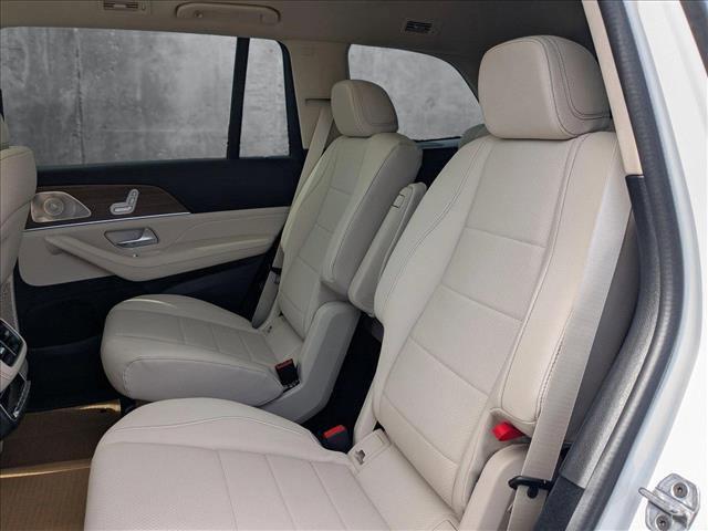new 2025 Mercedes-Benz GLS 450 car, priced at $98,060