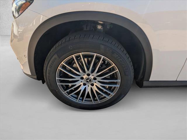 new 2026 Mercedes-Benz GLC 300 car, priced at $58,950