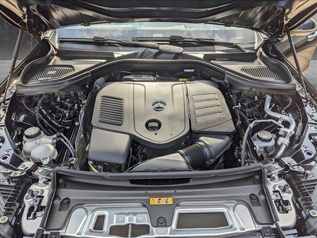new 2025 Mercedes-Benz GLC 300 car, priced at $69,400