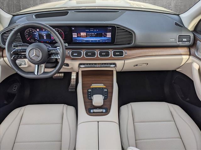 new 2025 Mercedes-Benz GLS 450 car, priced at $100,245