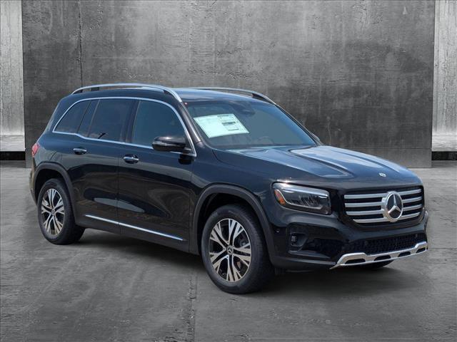 new 2025 Mercedes-Benz GLB 250 car, priced at $47,145