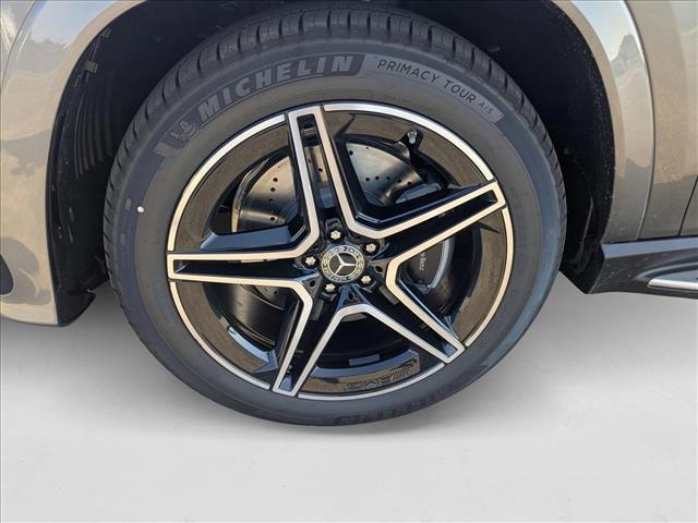 new 2026 Mercedes-Benz GLS 450 car, priced at $97,260
