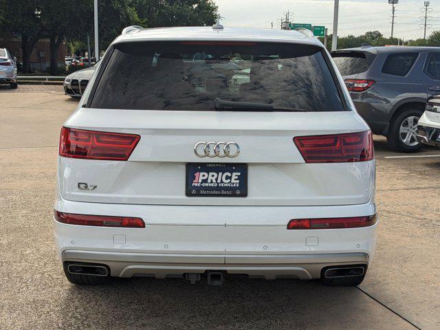 used 2019 Audi Q7 car, priced at $29,581