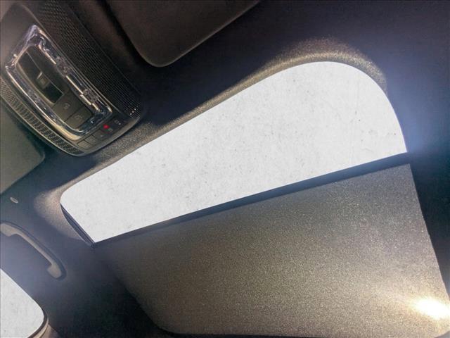 used 2022 Mercedes-Benz GLB 250 car, priced at $25,081