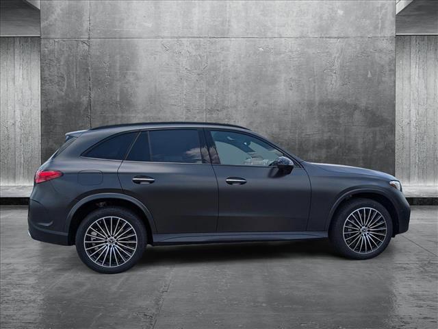 new 2025 Mercedes-Benz GLC 300 car, priced at $62,300