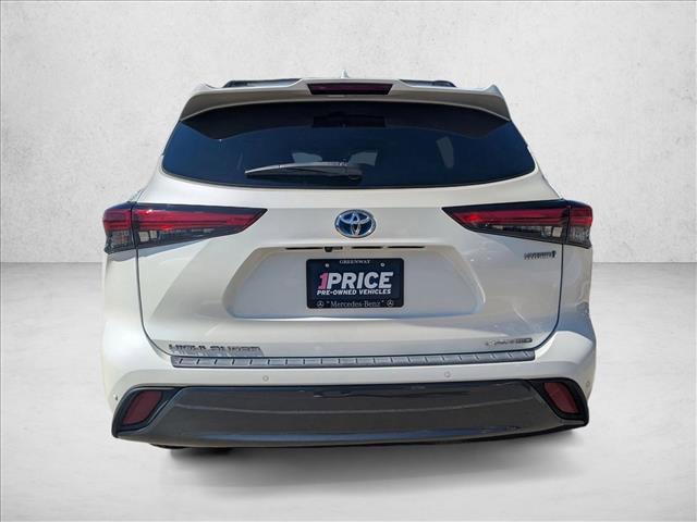 used 2021 Toyota Highlander Hybrid car, priced at $35,081