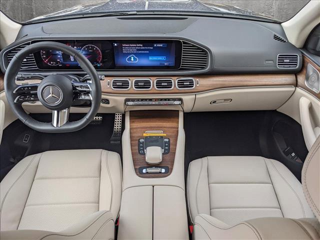 new 2025 Mercedes-Benz GLS 450 car, priced at $98,475