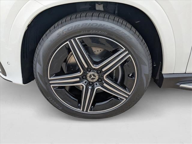new 2026 Mercedes-Benz GLE 450 car, priced at $81,510