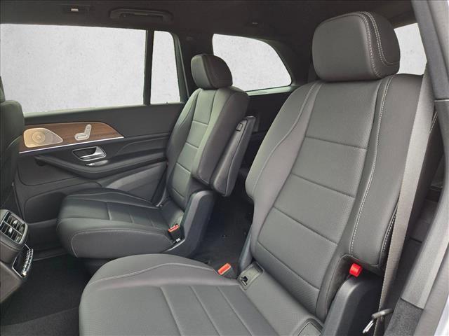 new 2025 Mercedes-Benz GLS 450 car, priced at $96,380