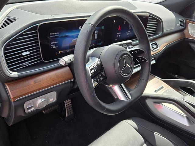 new 2025 Mercedes-Benz GLS 450 car, priced at $96,380