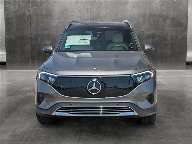 new 2024 Mercedes-Benz EQB 250 car, priced at $56,925